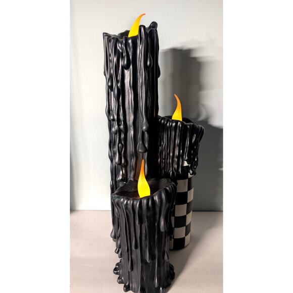 MacKenzie Childs Courtly Check Melting Candle Cluster 17” Tall Battery Operated - Picture 3 of 3